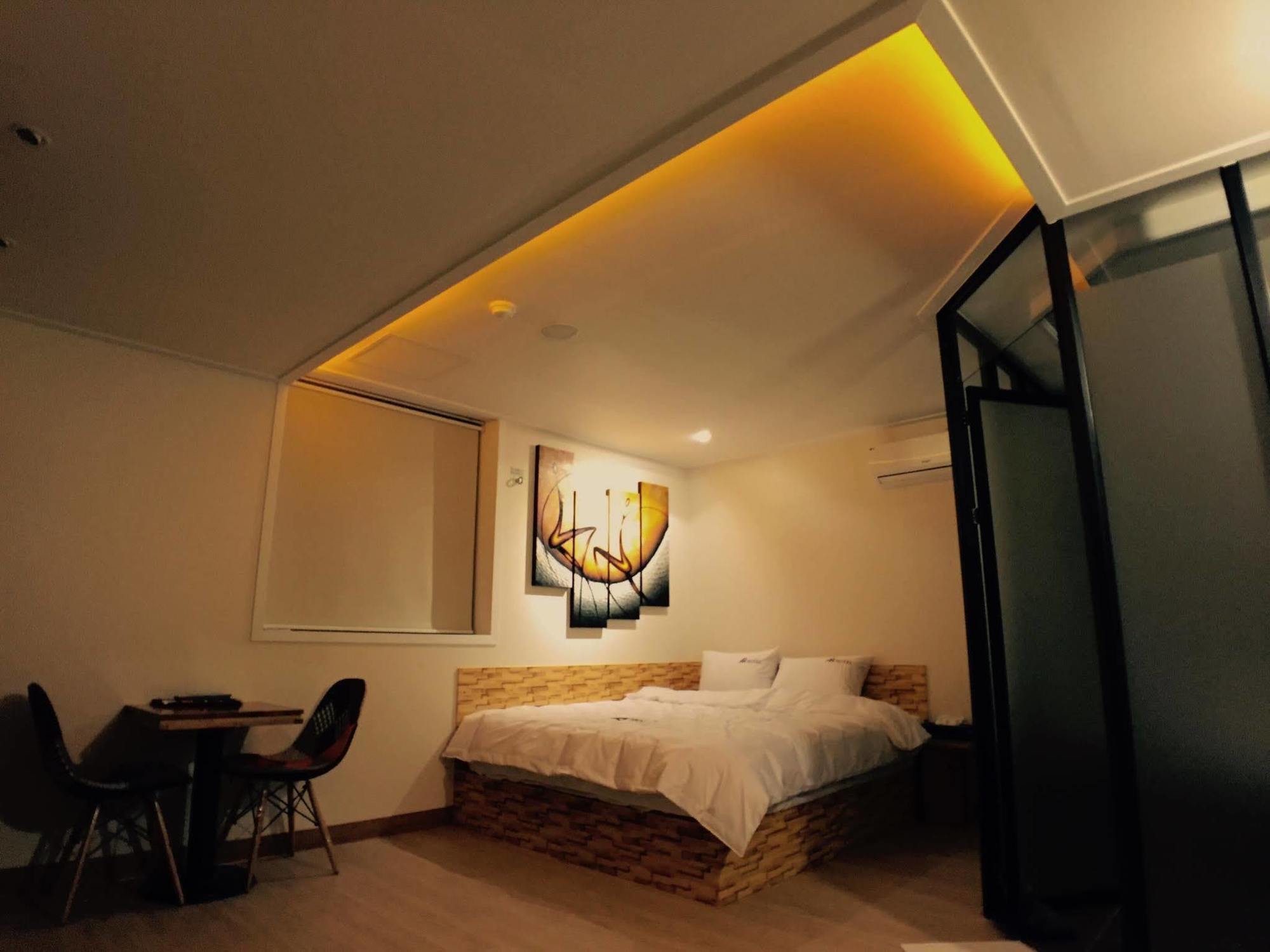 Ara Hotel Пусан Экстерьер фото