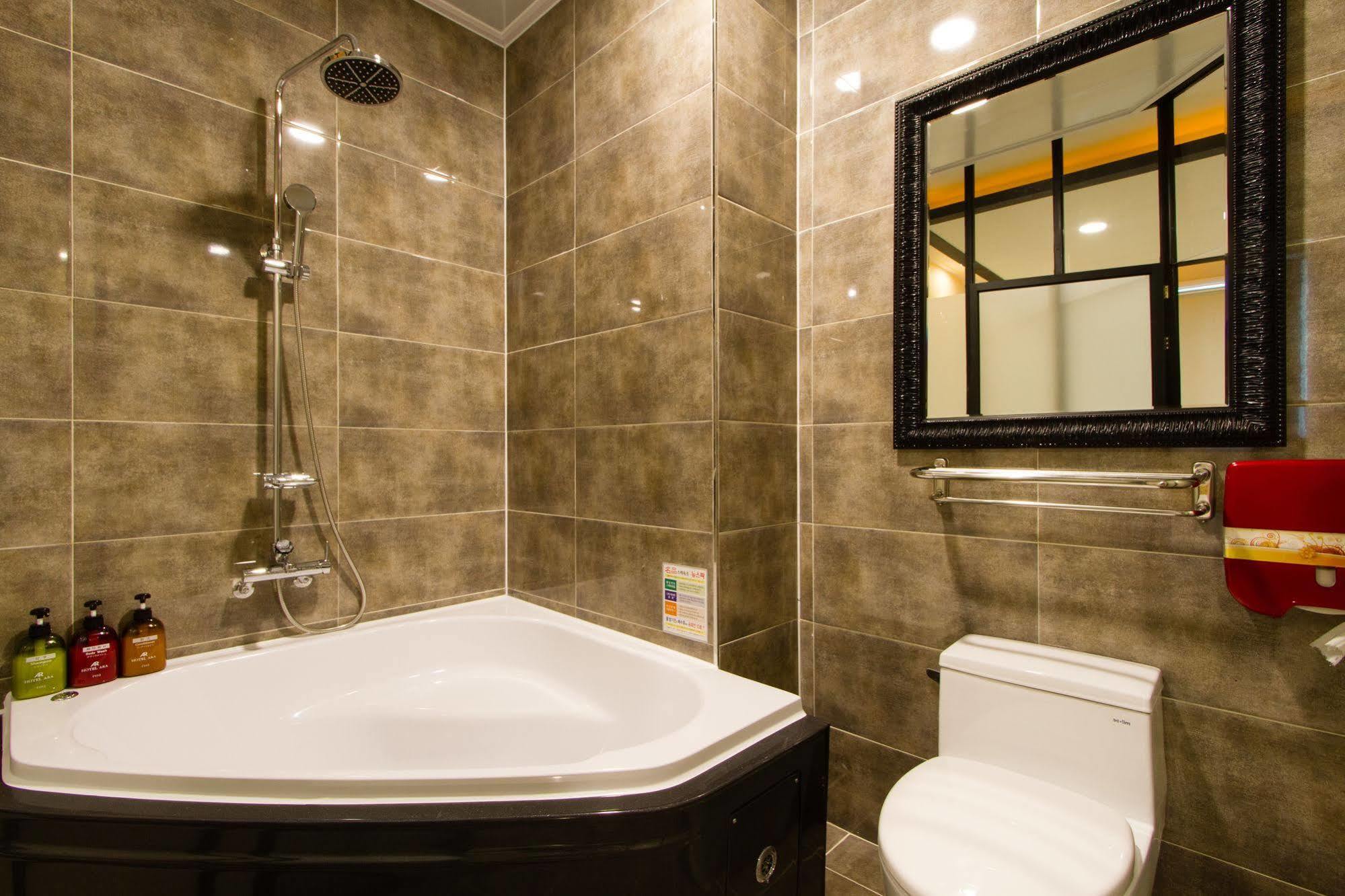 Ara Hotel Пусан Экстерьер фото
